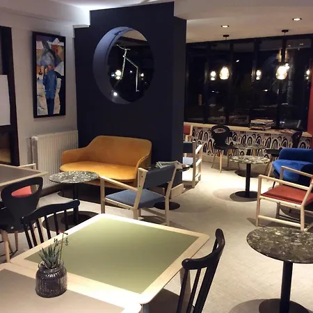La Chaumiere Roz-aven 3*